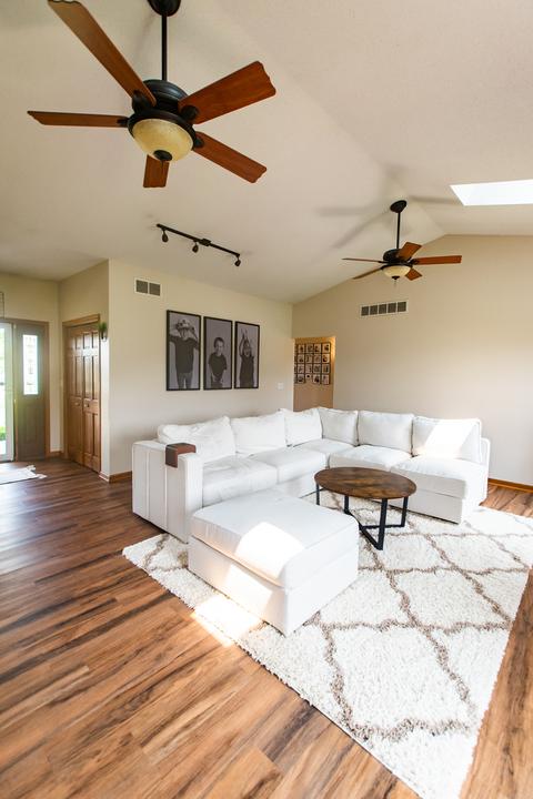 691 Pheasant Run, Dixon, IL 61021 photo 5
