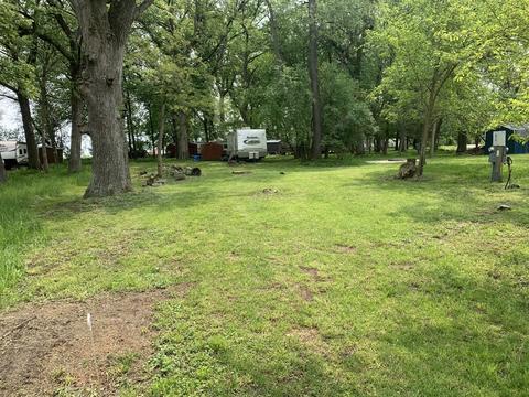 10313 Woodhaven, Sublette, IL 61367
