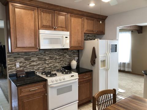 247 Lincoln Ln, Wheeling, IL 60090 photo 5