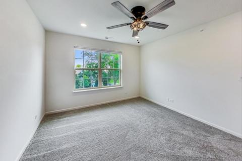 1663 Kraft Ave, Batavia, IL 60510 photo 28