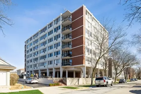 140 Marengo Ave #203, Forest Park, IL 60130