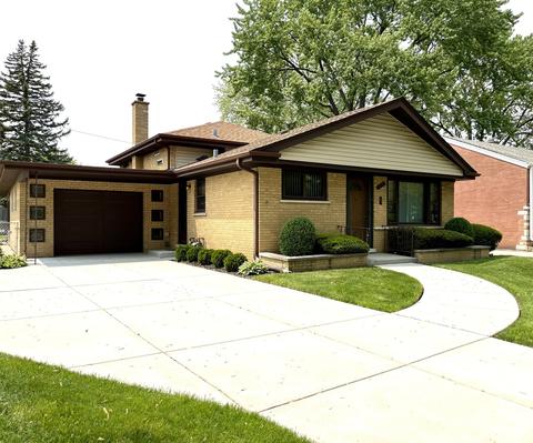 1010 Robinhood Ln, La Grange Park, IL 60526