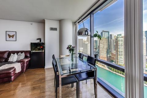 450 E Waterside Dr #2411, Chicago, IL 60601 photo 9