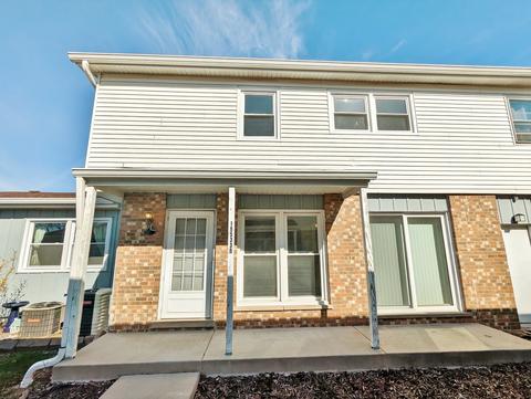 19533 116th Ave #B, Mokena, IL 60448