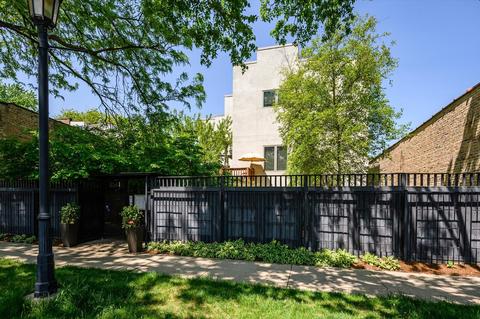 254 Chicago Ave #B, Oak Park, IL 60302