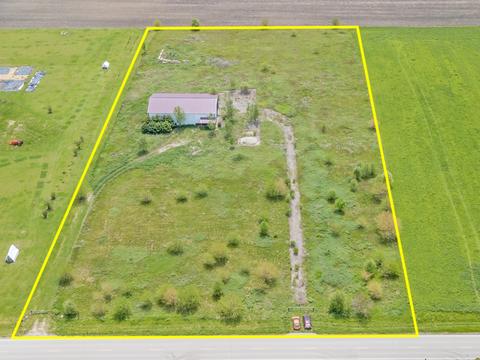 7704 Plattville Rd, Newark, IL 60541