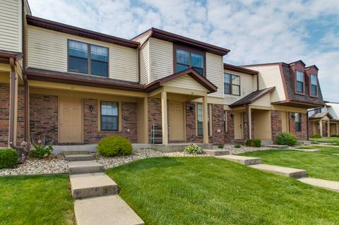 700 N Adelaide St #37, Normal, IL 61761