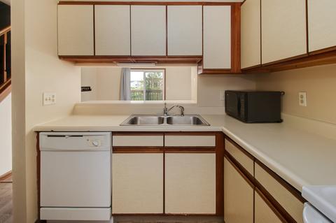 700 N Adelaide St #37, Normal, IL 61761 photo 9