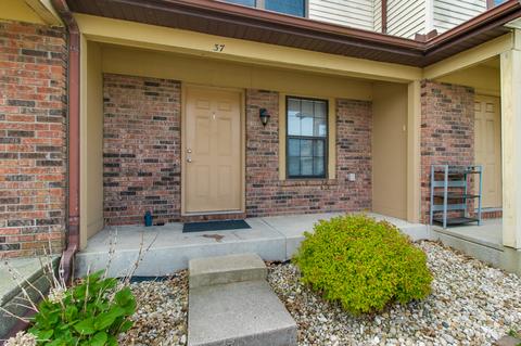 700 N Adelaide St #37, Normal, IL 61761 photo 2