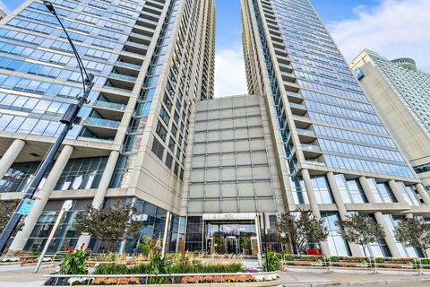 600 N Lake Shore Dr #2108, Chicago, IL 60611