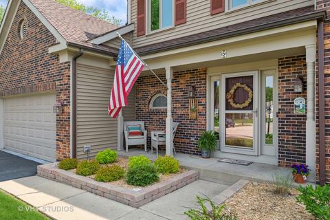 5 Chestnut Ct, Cary, IL 60013 photo 3