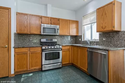 13658 S Redbud Ave, Plainfield, IL 60544 photo 4