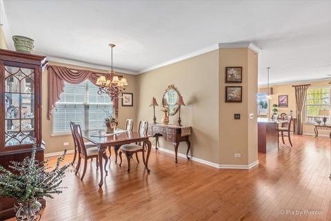 1884 Eton Dr, Hoffman Estates, IL 60192 photo 7