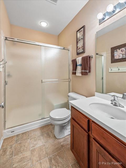 1884 Eton Dr, Hoffman Estates, IL 60192 photo 32