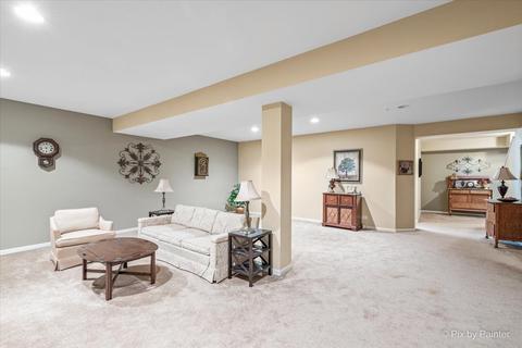 1884 Eton Dr, Hoffman Estates, IL 60192 photo 29