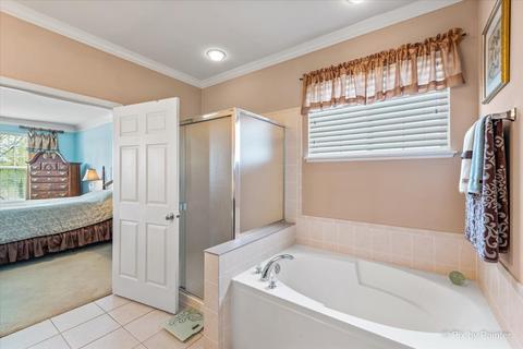 1884 Eton Dr, Hoffman Estates, IL 60192 photo 19