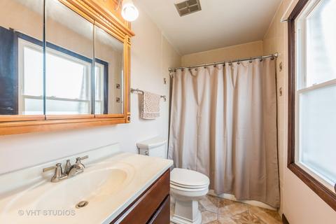 708 Linden Ct, Itasca, IL 60143 photo 12