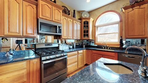 4104 Millstream Rd, Marengo, IL 60152 photo 10