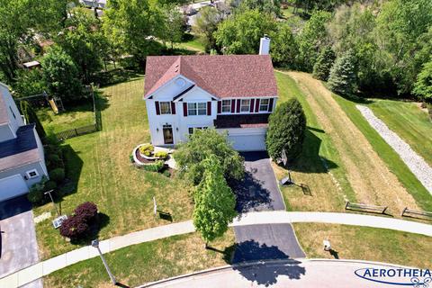 71 W Old Mill Trl, Antioch, IL 60002