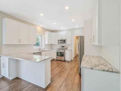 3500 Persimmon Dr, Algonquin, IL 60102 photo 8