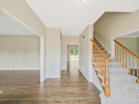 3500 Persimmon Dr, Algonquin, IL 60102 photo 4