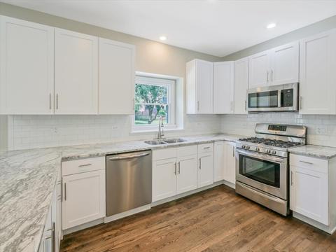 3500 Persimmon Dr, Algonquin, IL 60102 photo 9