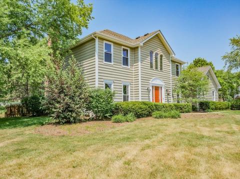 3500 Persimmon Dr, Algonquin, IL 60102 photo 2