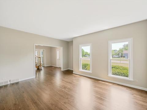 3500 Persimmon Dr, Algonquin, IL 60102 photo 5