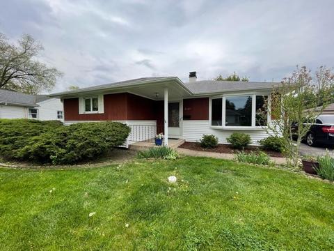 2107 Quail Ln, Rolling Meadows, IL 60008