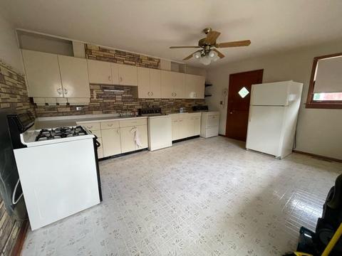2107 Quail Ln, Rolling Meadows, IL 60008 photo 2