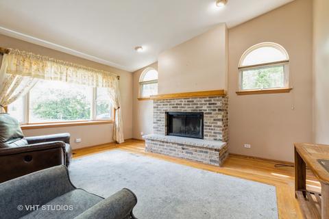 6113 Hilly Way, Cary, IL 60013 photo 3