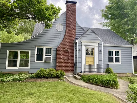 702 S Prospect Ave, Champaign, IL 61820