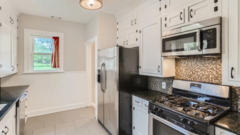 940 Logan Ave, Elgin, IL 60120 photo 7