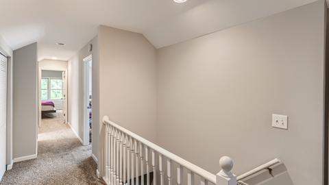 940 Logan Ave, Elgin, IL 60120 photo 10