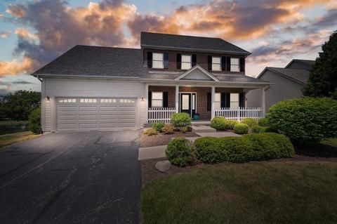 101 Heron Creek Dr, Sycamore, IL 60178