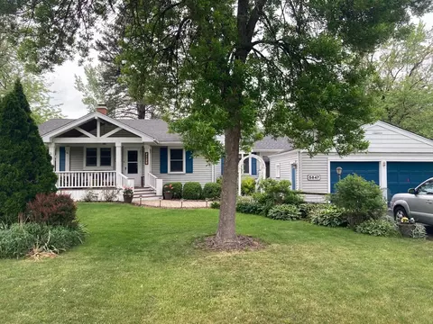 5847 Edgewood Ave S, La Grange Highlands, IL 60525