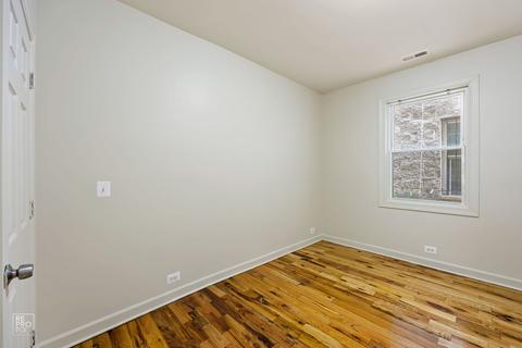 3103 W Polk St, Chicago, IL 60612 photo 6