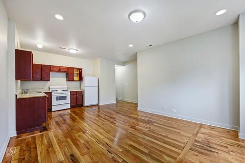 3103 W Polk St, Chicago, IL 60612 photo 2