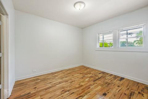 3103 W Polk St, Chicago, IL 60612 photo 12