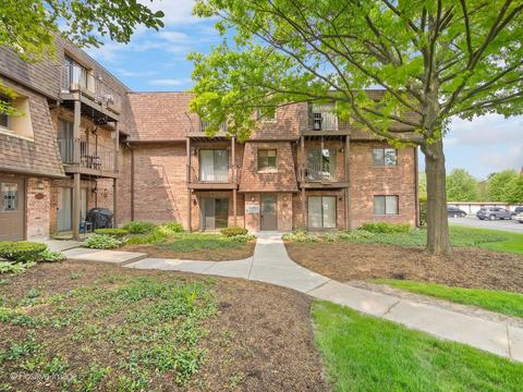 1520 S Fairfield Ave #22B, Lombard, IL 60148