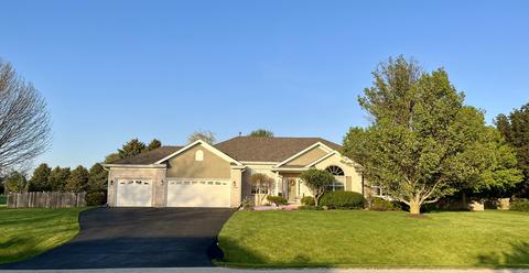 5202 Heather Ln, Johnsburg, IL 60051
