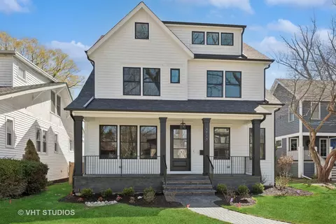 1715 Highland Ave, Wilmette, IL 60091