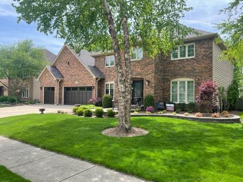 912 W Bailey Rd, Naperville, IL 60565