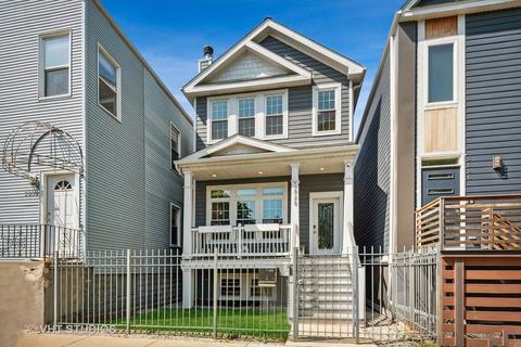 2828 W Fletcher St, Chicago, IL 60618