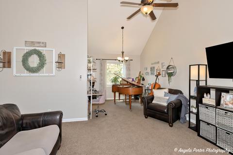 3701 W Cornell Ct, Mchenry, IL 60050 photo 6