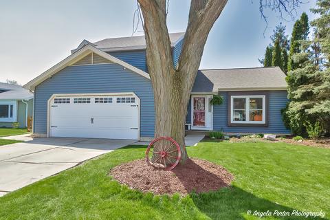 3701 W Cornell Ct, Mchenry, IL 60050