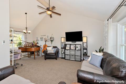 3701 W Cornell Ct, Mchenry, IL 60050 photo 5