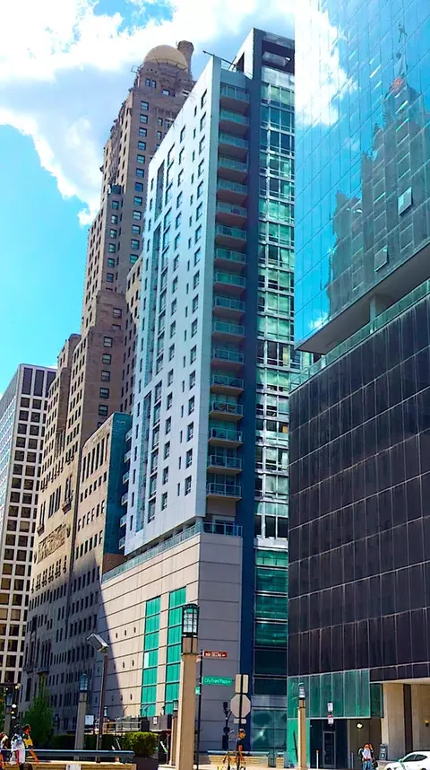 160 E Illinois St #1006, Chicago, IL 60611
