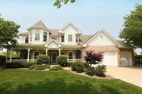 11332 Steeplechase Pkwy, Orland Park, IL 60467