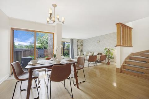 1252 W Westgate Ter, Chicago, IL 60607 photo 4